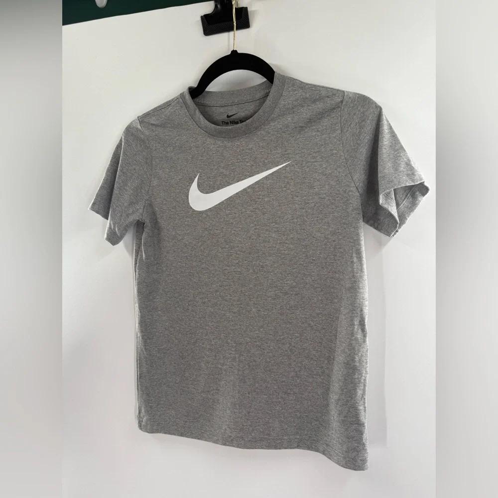 EUC Nike Grey The Nike Tee Shirt - Picture 3 of 6